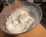 Une image de l'étape 12 de Gâteau moelleux aux amandes et pamplemousse.