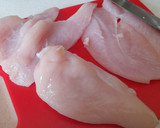 Foto del paso 1 de la receta: Pollo en salsa de espinacas y champiñones