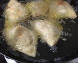 સમોસા (Samosa Recipe In Gujarati) રેસીપી સ્ટેપ4ફોટો