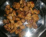 صورة لخطوة 3 من وصفة كبدة دجاج 🐔🐔 ولحم بقري 🐄🐄 مقليين 😋😋😋😋
