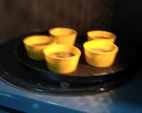 A picture of step 5 of Egg Muffins.
