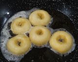 Foto langkah ke 8 dari resep Donat kentang tanpa ngulenin lama2.