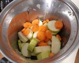 Foto del paso 3 de la receta: Crema o puré de calabacín en Thermomix TM21