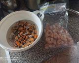 Φωτογραφία βήματος 2 της συνταγής Rigatoni με μύδια και γαρίδες!!
