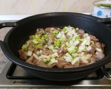 Foto del paso 2 de la receta: Arroz dorado con carne de ternera