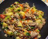 Foto del paso 8 de la receta: Arroz con lentejas, solomillo y verduras al curry