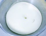 Foto langkah ke 5 dari resep Roti sosis keju ala bakery korea. Bahan roti cuma 3 macam.