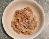 Foto langkah ke 2 dari resep Miyeok guk / Soup Rumput Laut Korea.