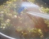 A picture of step 3 of Manchow soup.