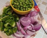A picture of step 1 of Vegetable Pulao.