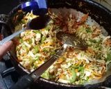A picture of step 5 of Chicken and Vegetables Samosa.