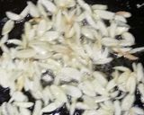 A picture of step 1 of Meethi Seviyan(sweet vermicelli).