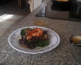 Foto del paso 13 de la receta: Ensalada templada de setas, alcachofas en escabeche y gambas
