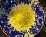 Foto del paso 2 de la receta: Pan casero relleno con cebolla, queso y semillas