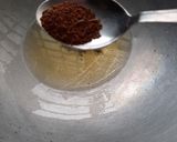 A picture of step 1 of Lauki Masala.