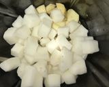 A picture of step 1 of Sweet potato juice.