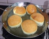 Foto langkah ke 7 dari resep Bomboloni Kentang Isi Diplomat Creamy Matcha.
