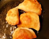 Hình bước làm 5 của món Bánh Xếp (Bánh Gối, Bánh Quai Vạc)