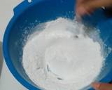 Foto langkah ke 2 dari resep Mochi coklat.