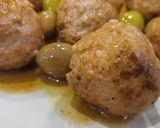 Foto del paso 6 de la receta Albóndigas de cerdo con olivas verdes de Caspe