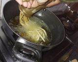 A picture of step 1 of Besan lattha.