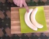 A picture of step 5 of Rose Milk And Banana Shake.