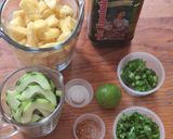Foto del paso 1 de la receta: Ensalada de piña con pepino