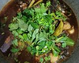 A picture of step 4 of Tom Yum Frog (with Laab Chili Seasoning).