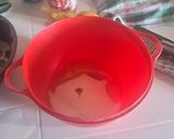 Foto del paso 1 de la receta Budín de limón 🍋clasico con aceite decorado con cobertura de chocolate