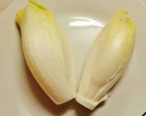 Foto del paso 1 de la receta Endivias con espárragos blancos en salsa de soja