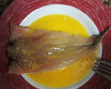 Foto del paso 2 de la receta: Pescadillas rebozadas a las hierbas provenzales