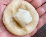 عکس مرحله 2 از دستور مافین نان شیرین با مغزی کرمفیل وانیلی
