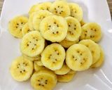 Hình bước làm 1 của món Chuối Hấp Nước Cốt Dừa