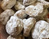A picture of step 7 of Donuts.
