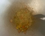 Foto langkah ke 5 dari resep Pasta Tom Yam.