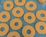 Foto langkah ke 8 dari resep Donat Empuk Menul tanpa di Ulen😍😍😍.