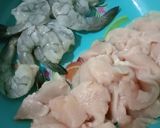 รูปขั้นตอนการทำที่ 3 ของ กุ้ง 🍤 ไก่ 🐔 ผัดผงกะหรี่