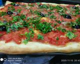 صورة لخطوة 7 من وصفة بيتزا كاري تقليدية 🍕🍕