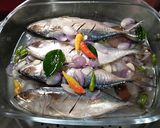 Foto langkah ke 4 dari resep Ikan kembung tim asam.