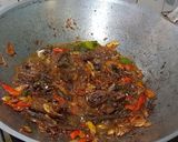 Foto langkah ke 3 dari resep Oseng klotok asin pedas.