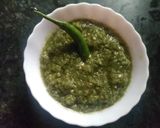 धनिया मिर्ची की चटपटी चटनी(dhaniya mirchi chatpati chutney recipe in hindi) रेसिपी चरण 3 फोटो