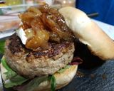 Foto del paso 3 de la receta: Hamburguesa de Ternera con Philadelphia y cebolla caramelizada