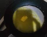 Cream of spinach soup with herb toast recipe step 2 photo