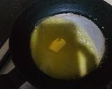 A picture of step 2 of Cream of spinach soup with herb toast.