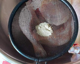 Foto del paso 5 de la receta: Pollo asado en bolsa al horno con ras el hanout propio