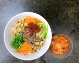 Hình bước làm 5 của món Cơm trộn bibimbap phiên bản healthy