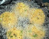 A picture of step 3 of Monsoon Special | Chana Dal Pakoda.