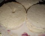 A picture of step 1 of Chessy bread pizza 🍕چیزی بریڈ پیزا🍕.