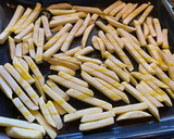 Foto del paso 1 de la receta: Papas fritas (No fritas)