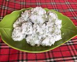 Foto langkah ke 6 dari resep Kelepon Daun Suji.